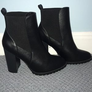 Forever 21 booties
